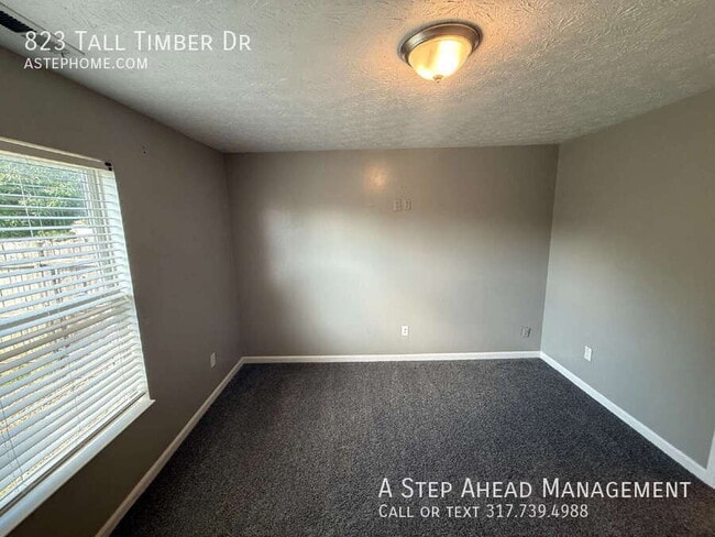 Building Photo - 823 Tall Timber Dr