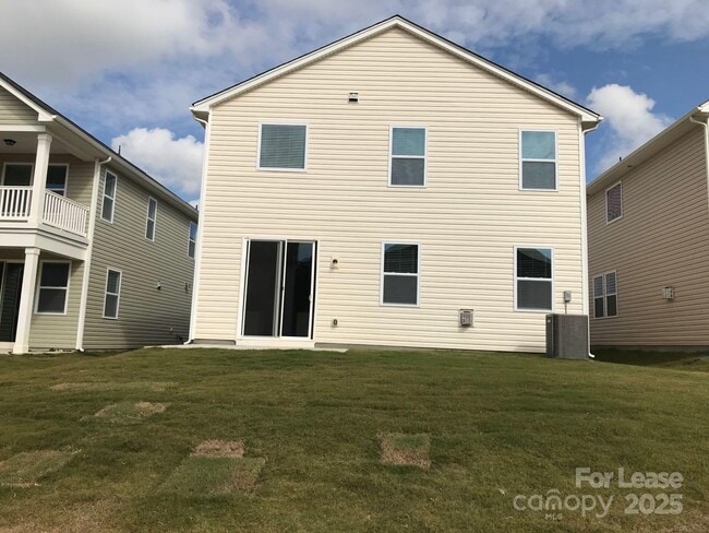 Building Photo - 15034 Cordelia Dr