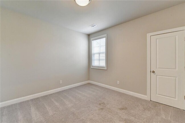 Building Photo - 336 Atley Pl