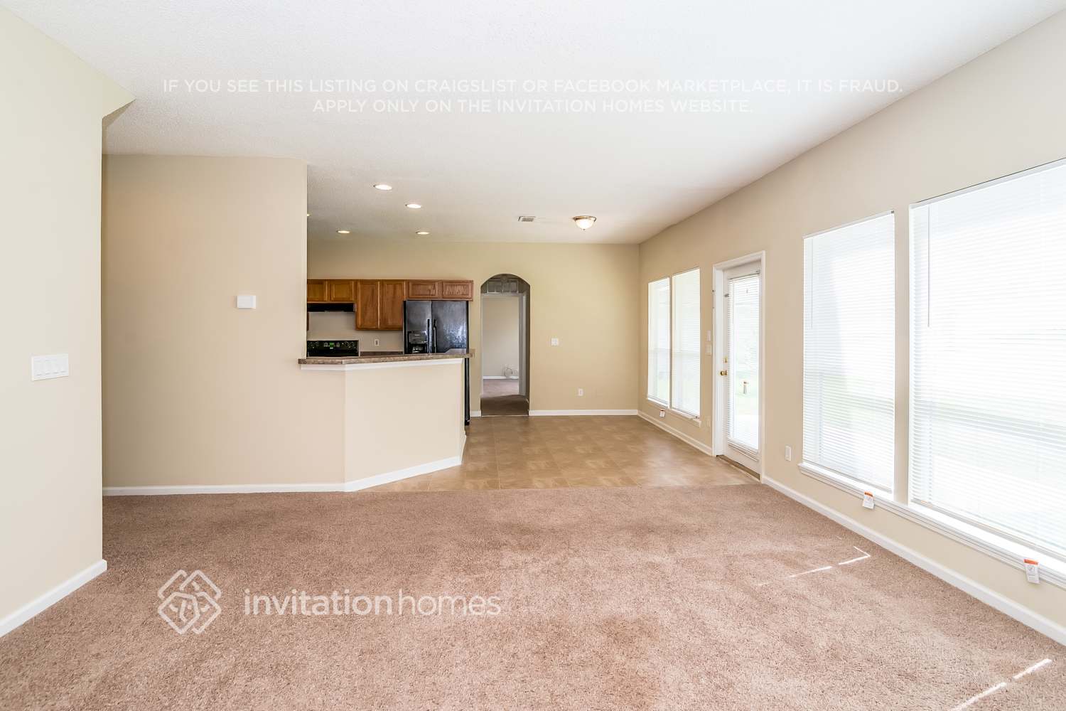 Building Photo - 9134 Prosperity Lake Dr