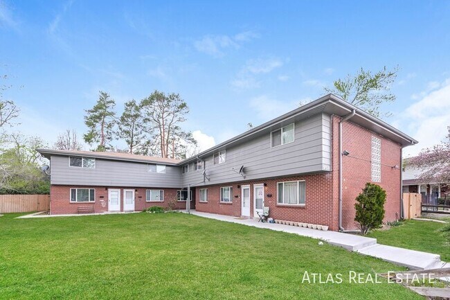 Building Photo - 5703 S Pearl St