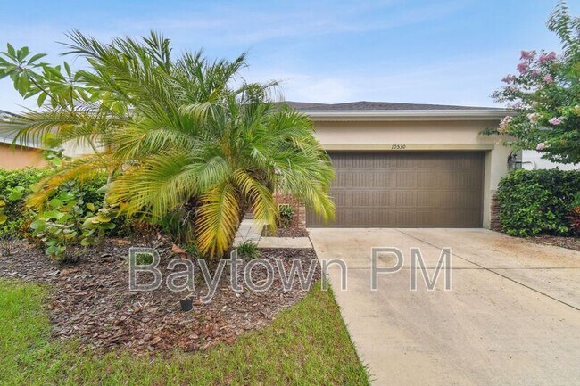 Primary Photo - 10530 Medford Lakes Dr