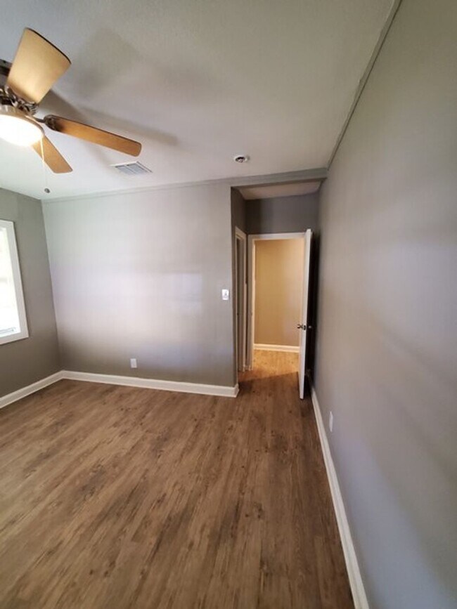 Building Photo - Schertz 3 bedroom 2 bath