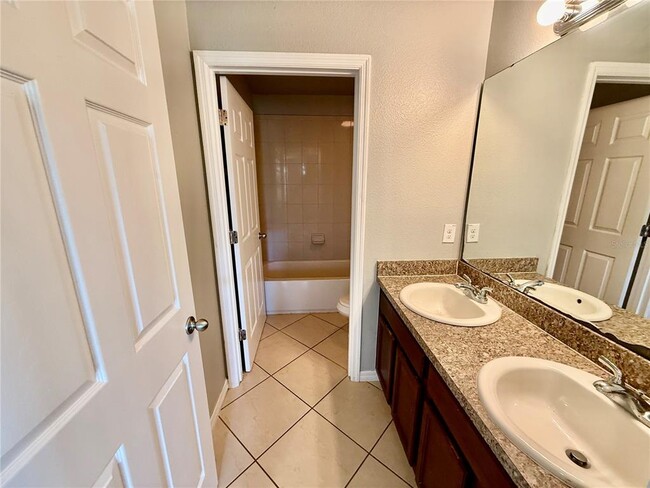 Building Photo - 4714 Greycliff Prairie Dr