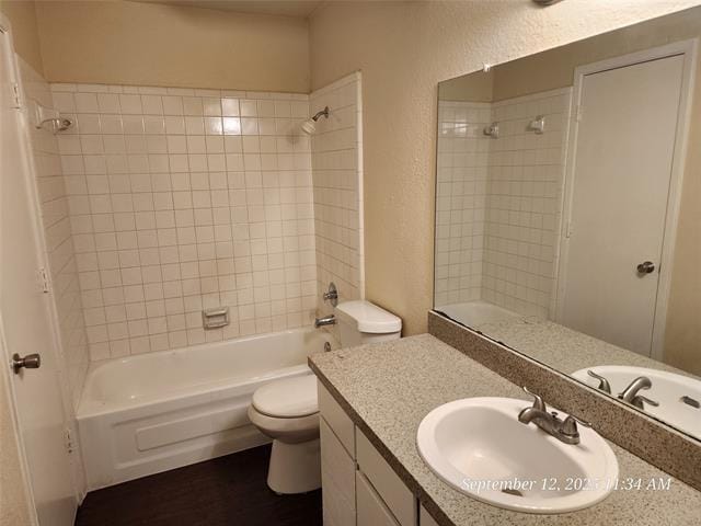 Building Photo - 517 Gibbins Ct