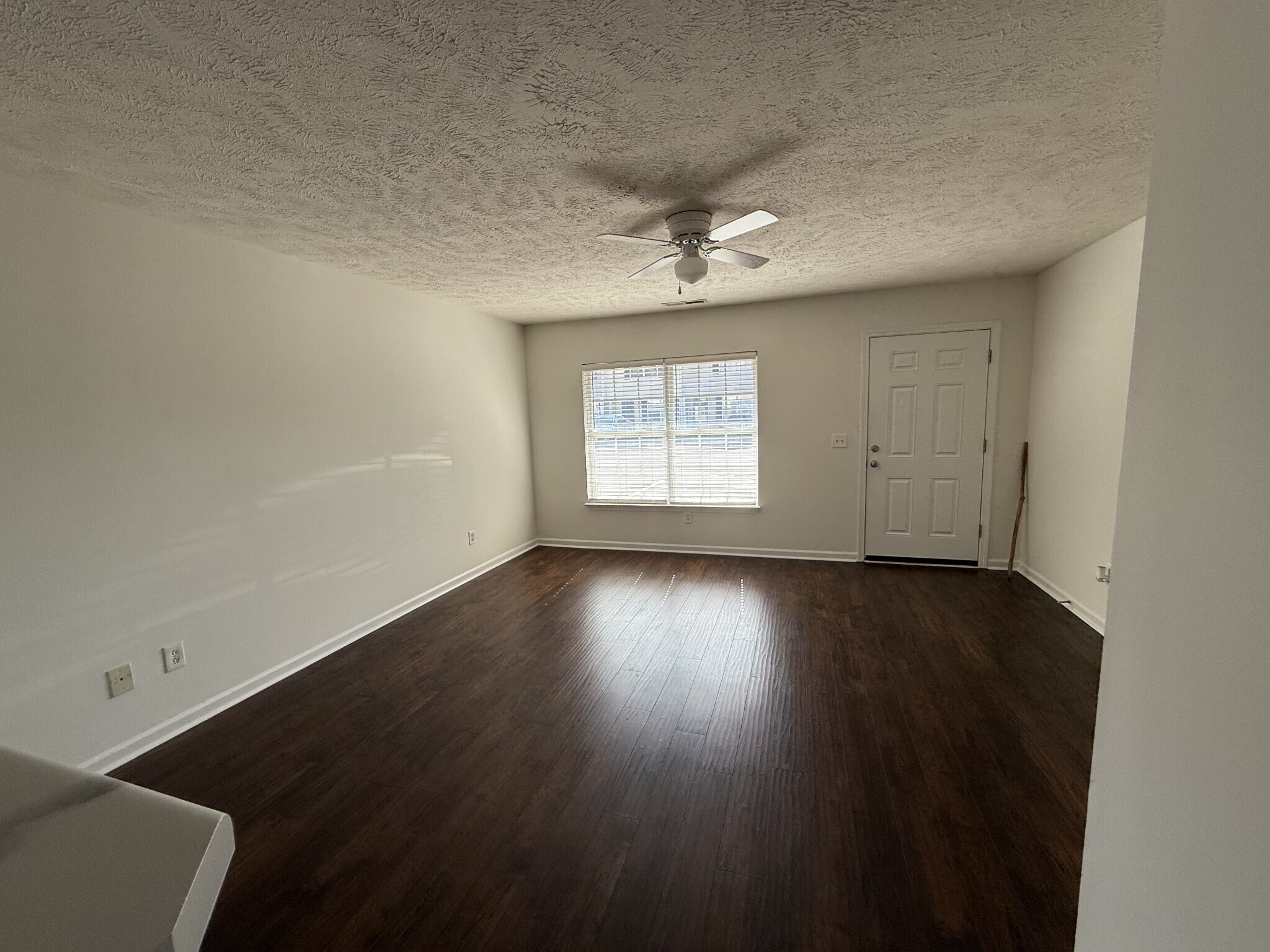 Building Photo - 2961 S Rutherford Blvd