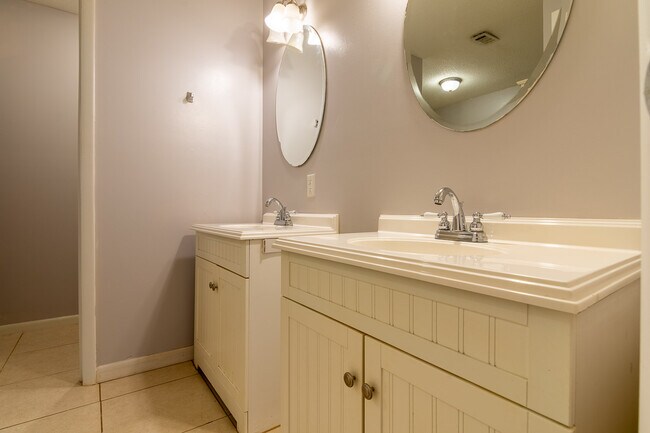 Building Photo - 1017 Stevens Creek Rd