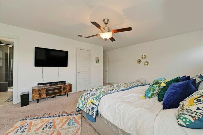 Building Photo - 2200 Capulet St