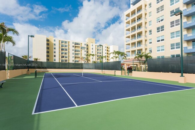 Building Photo - 90 Alton Rd