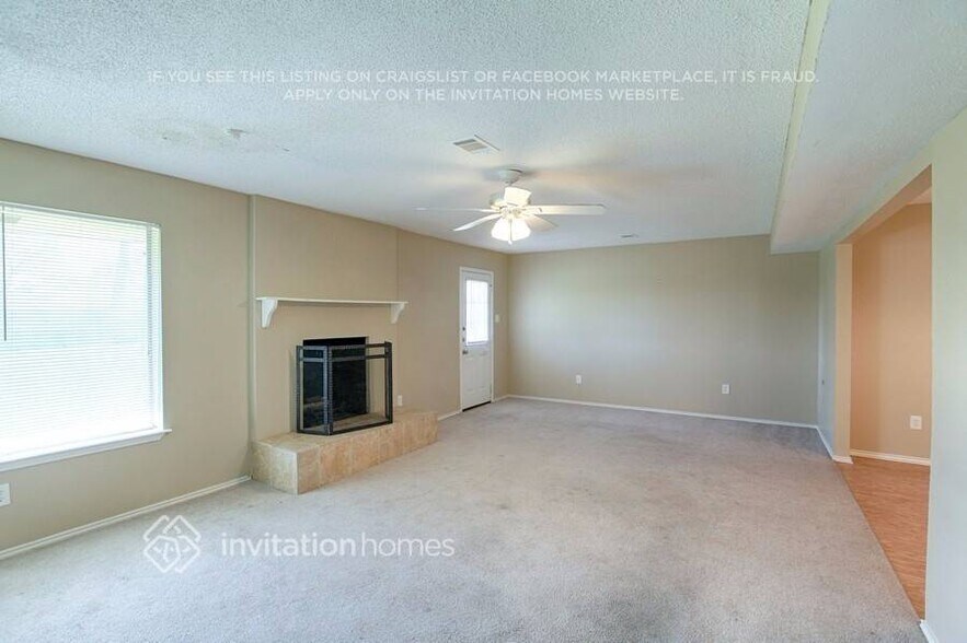 Building Photo - 418 Longworth Blvd