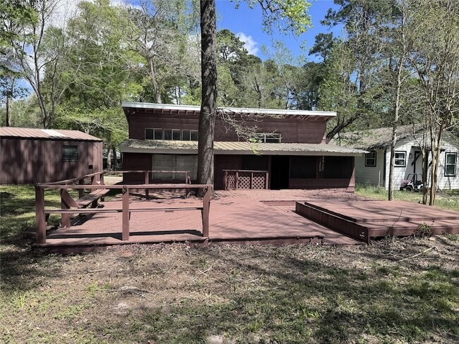 Building Photo - 16477 Piper Ln