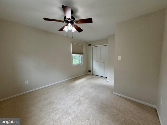 Building Photo - 7216 Reservation Dr