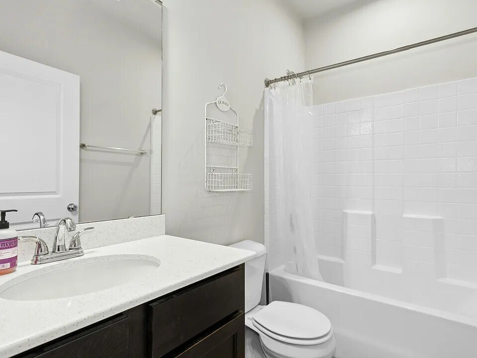 Building Photo - 3645 Water Mist Ln