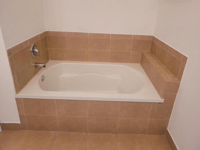 Building Photo - $3,400MONTHLY;2578 SW 119TH WAY MIRAMAR, F...