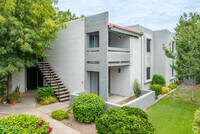 Building Photo - 6505 E Osborn Rd