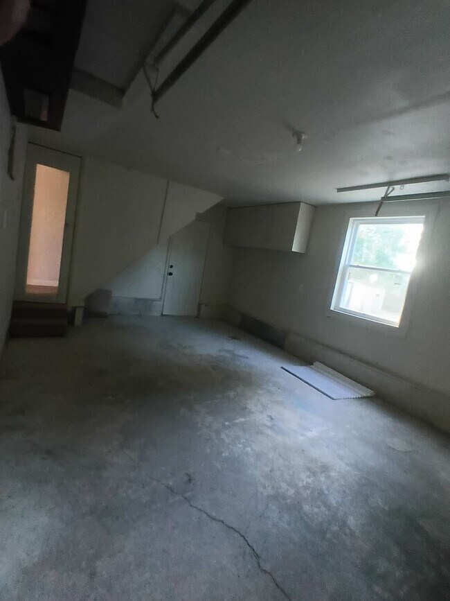 Building Photo - It's ready! New Remodel