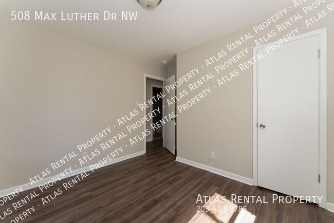 Building Photo - 508 Max Luther Dr NW