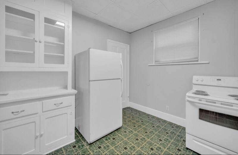 Building Photo - 834 Hermosa Ave