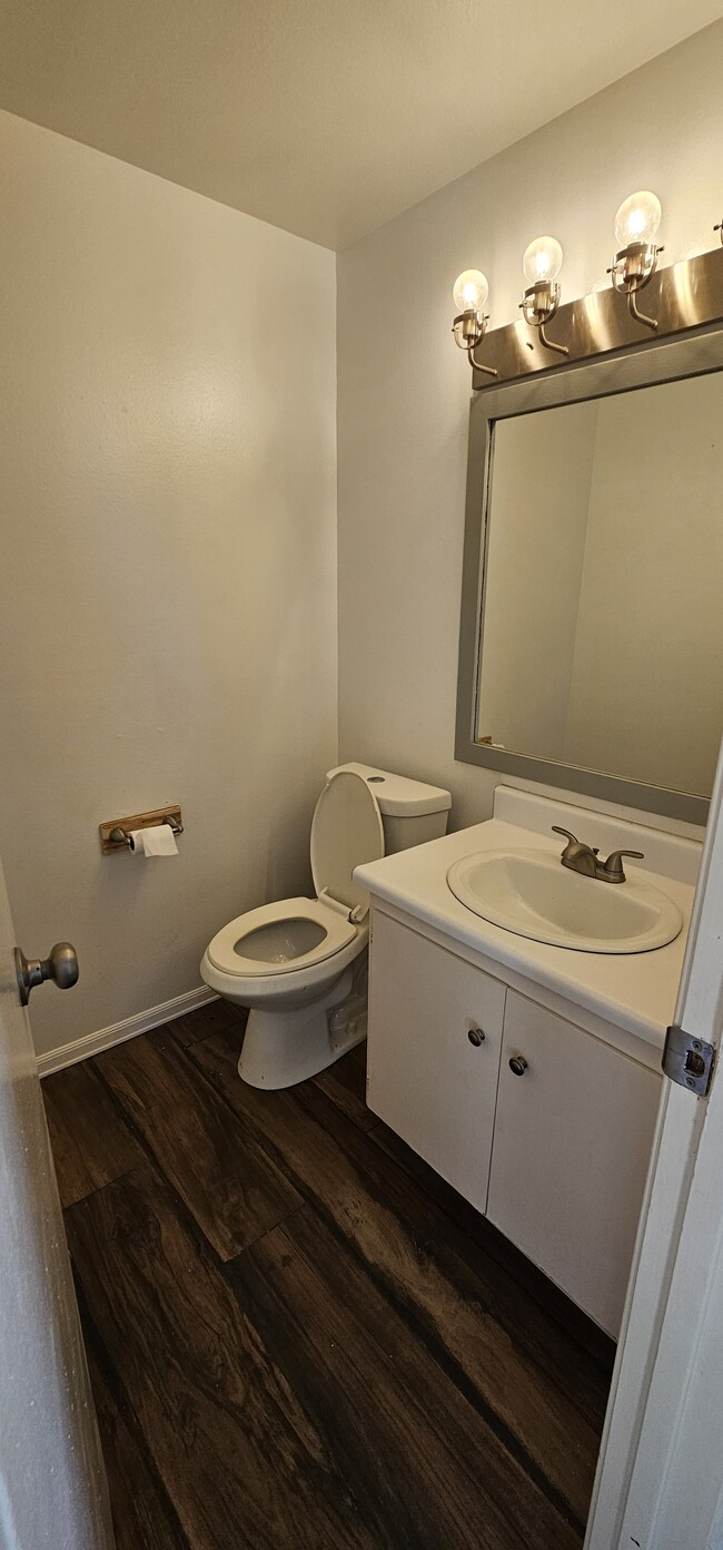 Building Photo - 8469 Tommy Dr