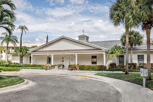 Building Photo - 3630 Whitehall Dr