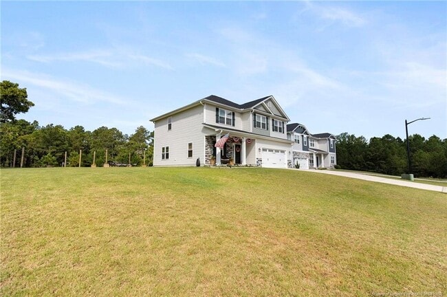 Building Photo - 243 Spring Flowers Dr