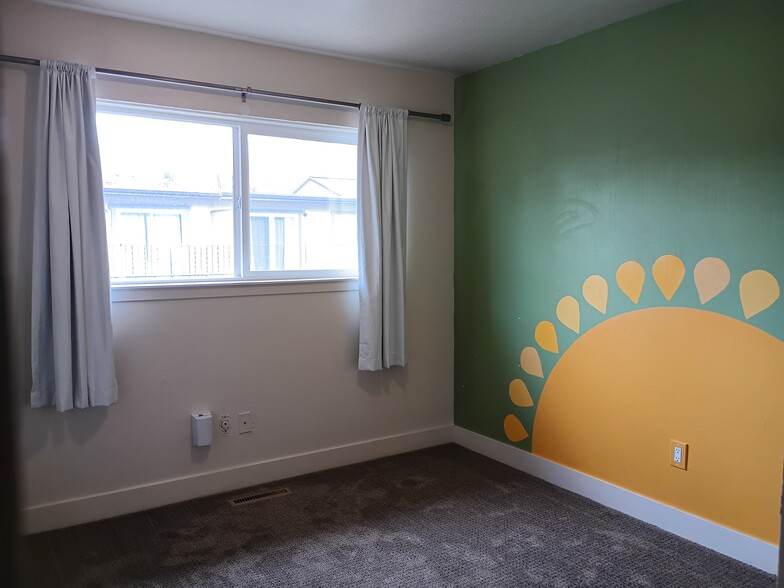 Building Photo - 3477 Brookside Dr