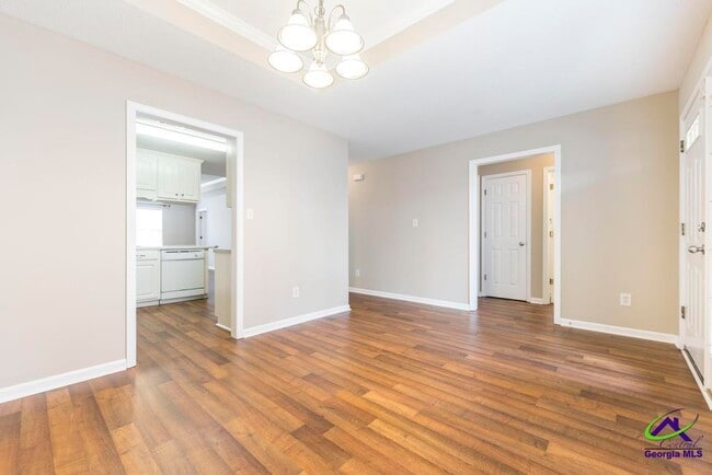 Building Photo - 462 Falkirk Dr