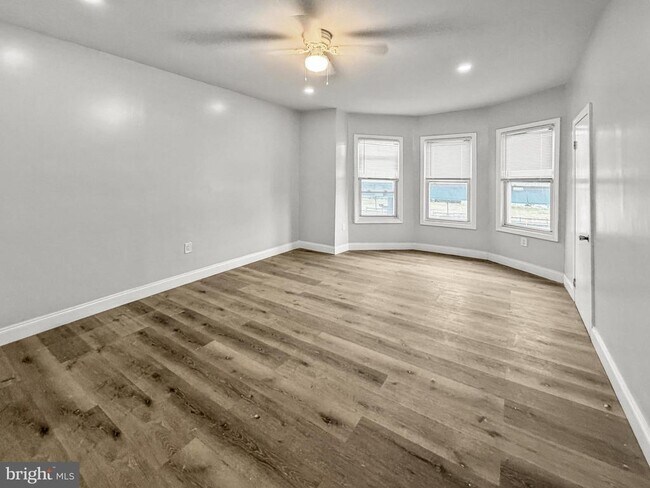 Building Photo - 5341 Market St