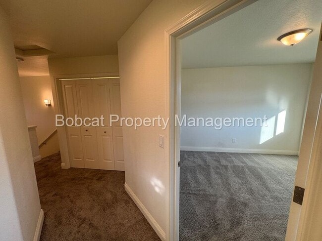 Building Photo - 1237 Correlli Ct