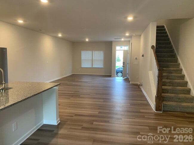 Building Photo - 446 Sagecroft Ln