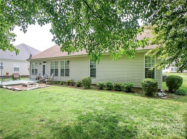 Building Photo - 7003 Conifer Cir