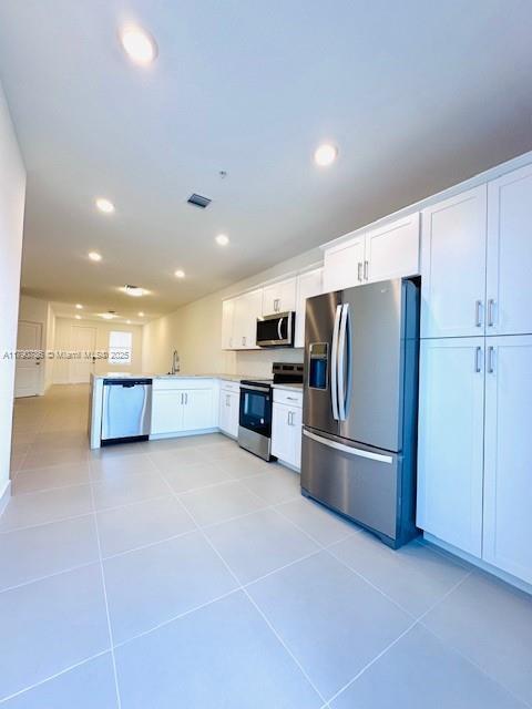 Building Photo - 259 SW 169th Ln