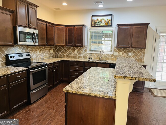 Building Photo - 369 Cliffhaven Cir