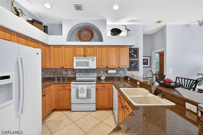 Building Photo - 9550 Cedar Creek Dr