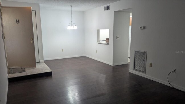 Building Photo - 3294 S Semoran Blvd