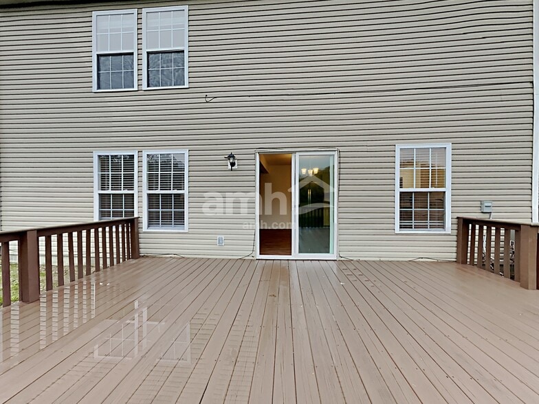 Building Photo - 3122 Earlswood Ln