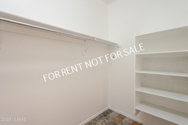 Building Photo - 7307 E Heartwood Dr