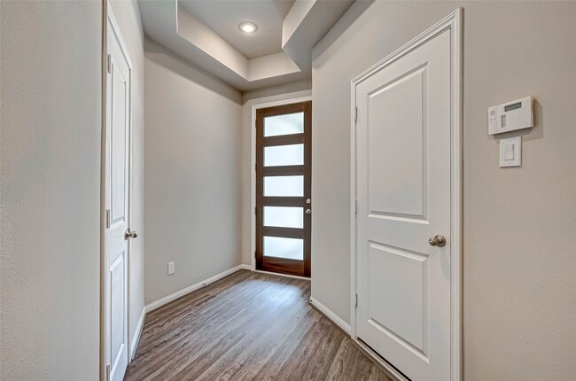 Building Photo - 24010 Barnett Overlook