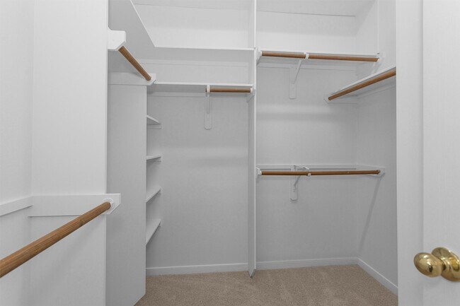 Building Photo - 24711 Laurel Chase Ln