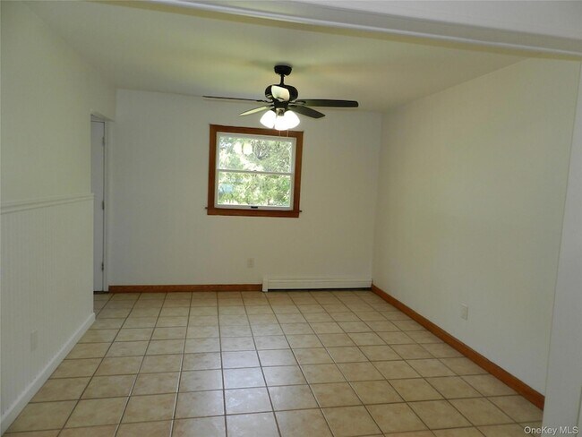 Building Photo - 61 Jarvin Rd