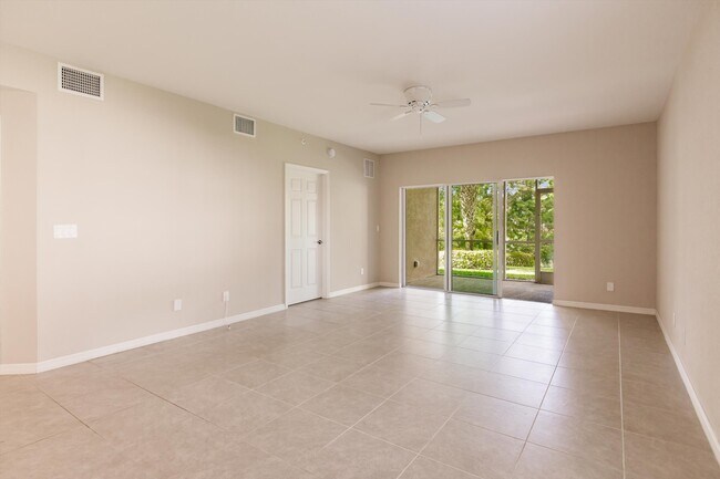 Building Photo - 27410 Palmesta Circle