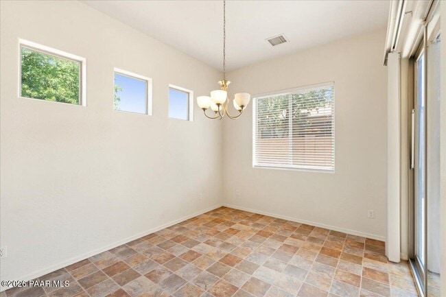 Building Photo - 6759 E Devon Ct