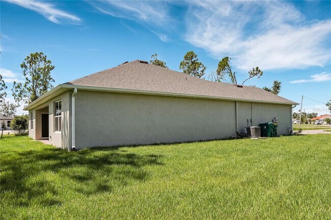 Building Photo - 288 Mendoza St