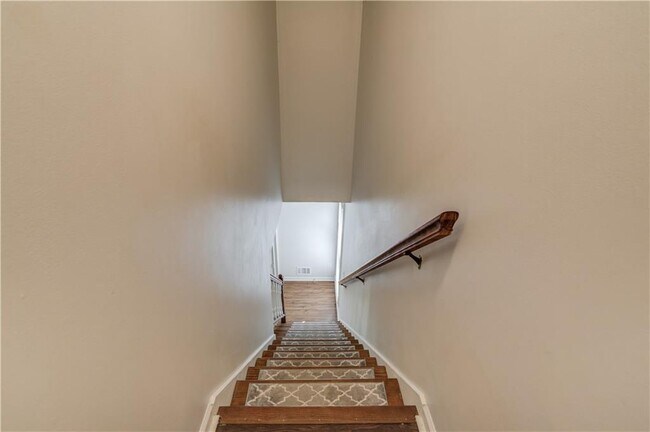 Building Photo - 4905 Wade Valley Way