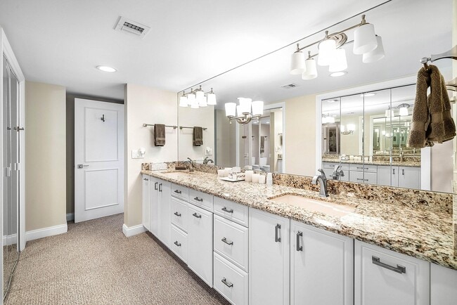 Building Photo - 120 S Ocean Blvd