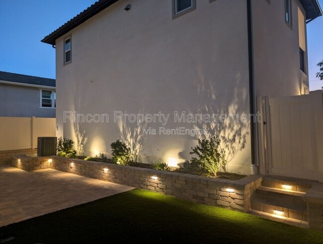 Building Photo - 97 S Nevada Ave