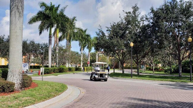 Building Photo - 6760 Heritage Grande