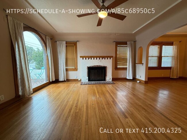 Building Photo - Now Available- Beautiful Home Located in W...