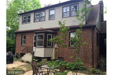 Building Photo - COZY CAPE COD CLOSE TO METRO AND 495