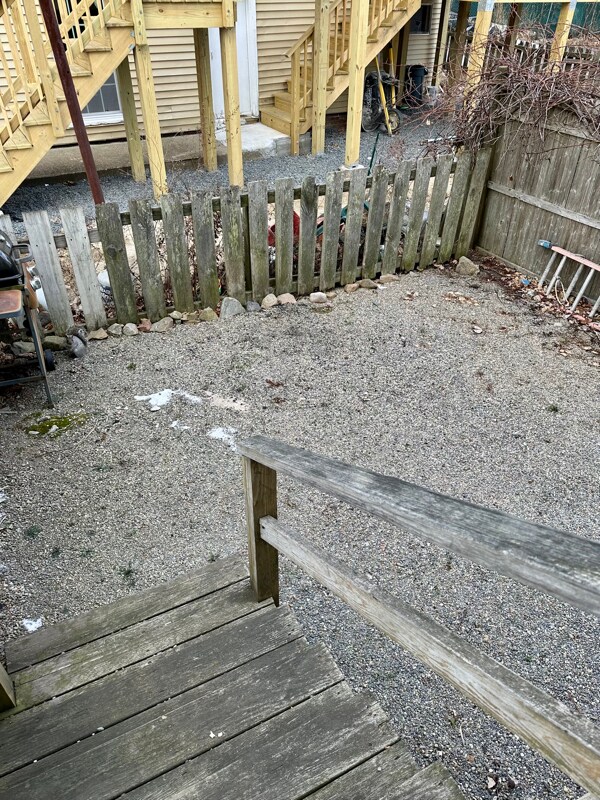 Building Photo - 15 Riggs St